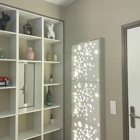 Luxurious Flat In Bondy, Apartment ภายนอก รูปภาพ