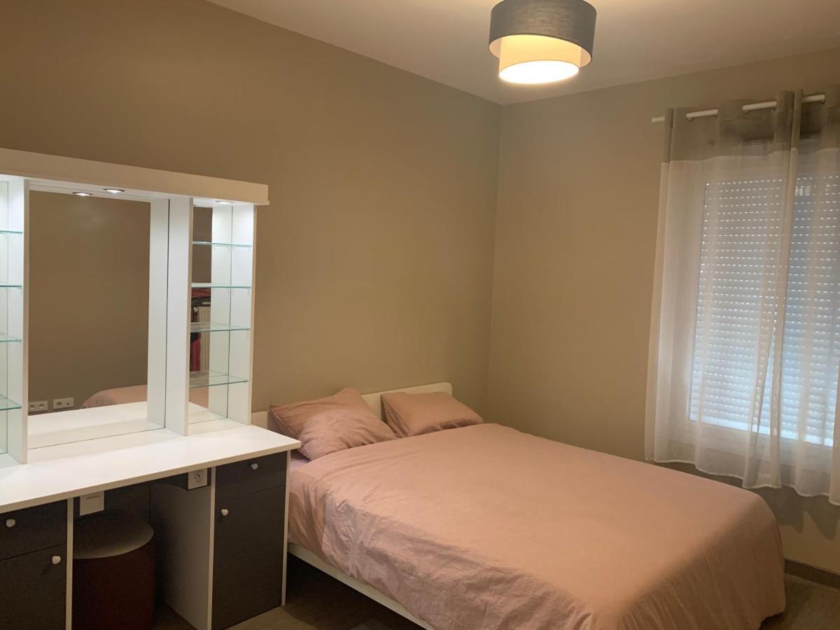 Luxurious Flat In Bondy, Apartment ภายนอก รูปภาพ