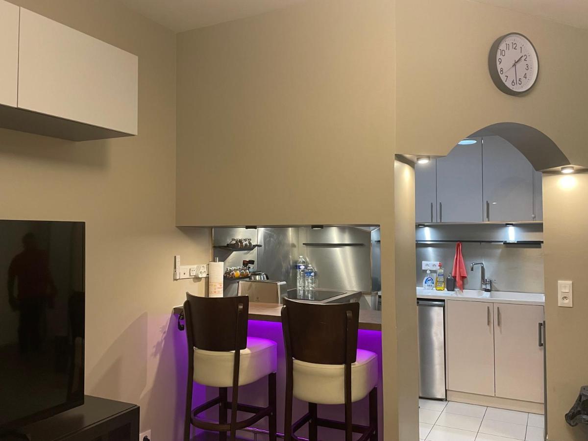 Luxurious Flat In Bondy, Apartment ภายนอก รูปภาพ