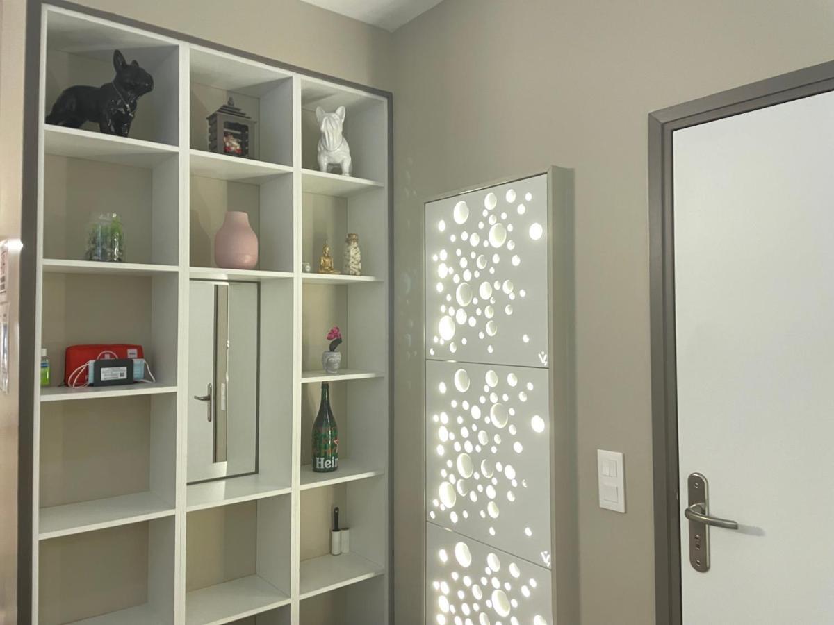 Luxurious Flat In Bondy, Apartment ภายนอก รูปภาพ